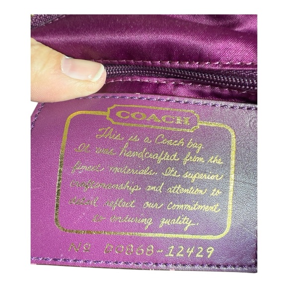 Coach‎ Purple and Beige Signature Bag - Picture 4 of 10